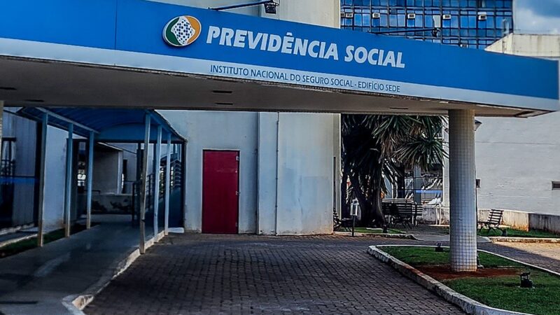 INSS vai devolver valores descontados em Abril; Veja o calendário