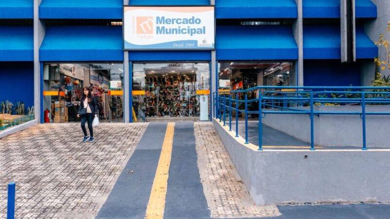 Prefeitura entrega revitalização do Mercado do Rudge, com foco na acessibilidade