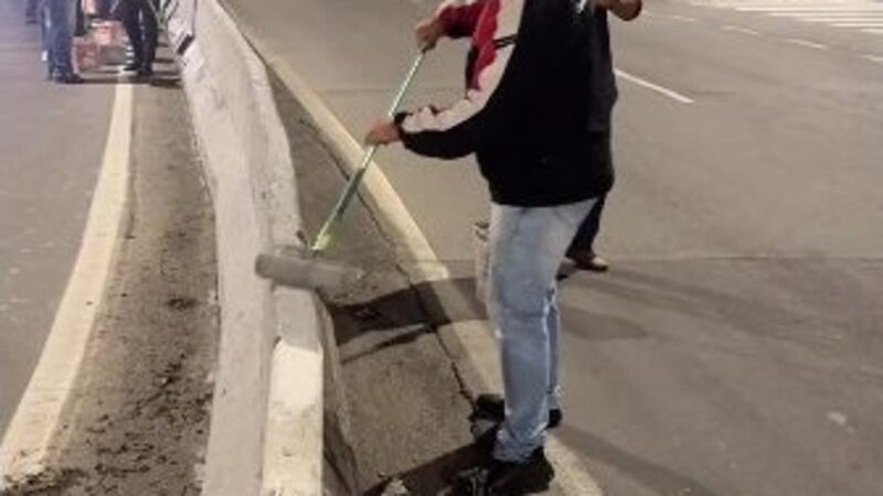 Voluntários Transformam A Praça Dos Bombeiros Em São Bernardo