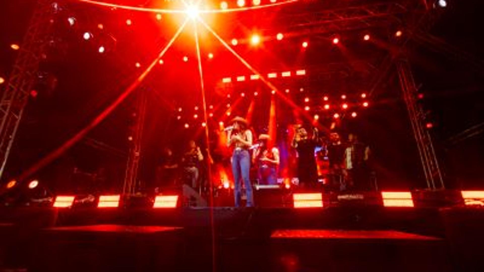 Ana Castela Reúne 50 Mil Pessoas No Aniversário De São Bernardo