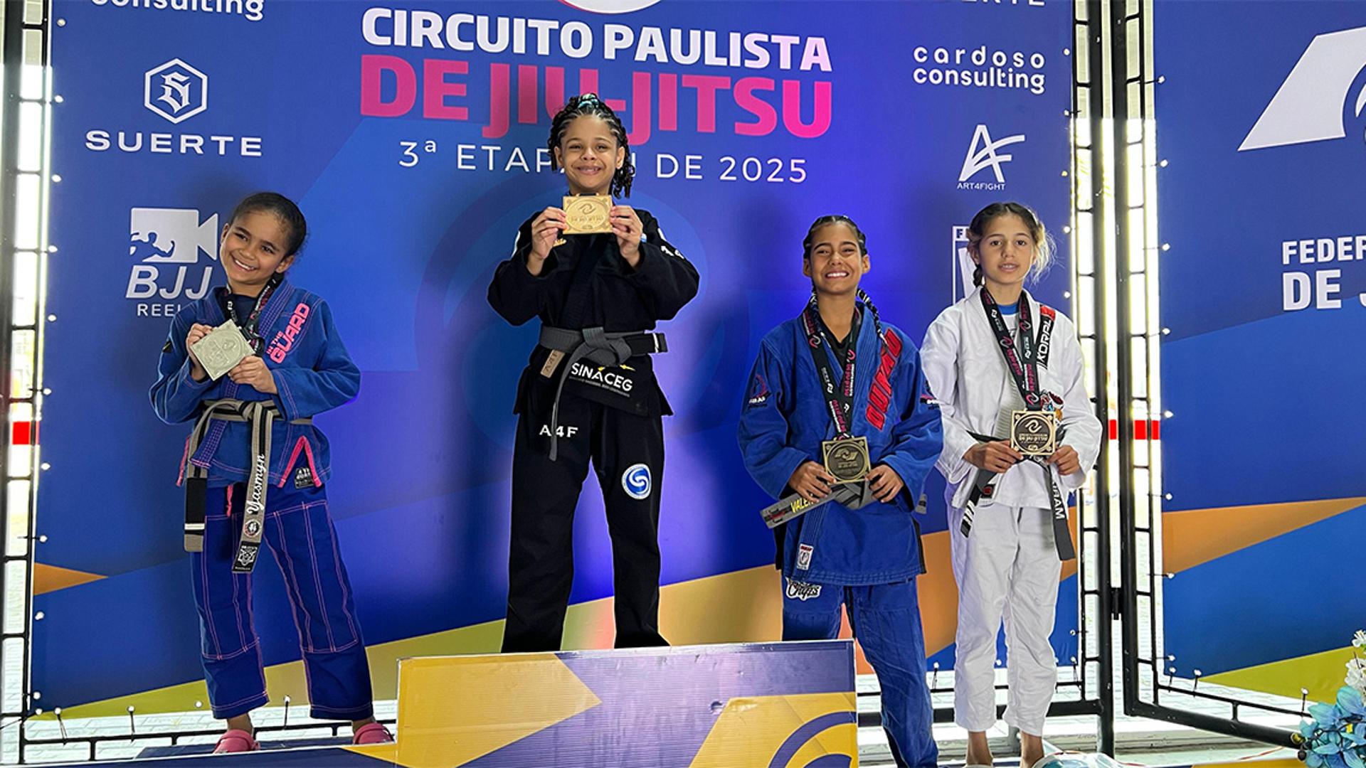 Ouro De São Bernardo! Atleta De 10 Anos É Pentacampeã E Agora Mira Las Vegas.