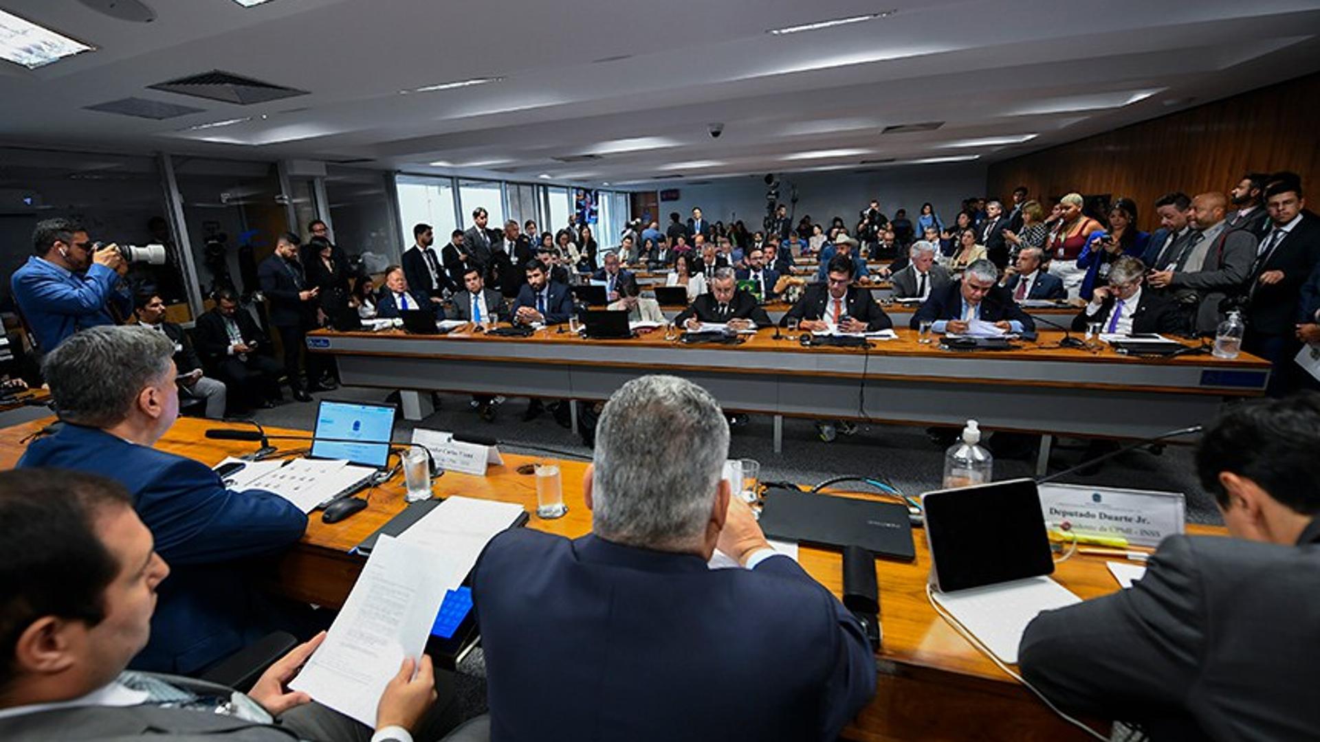 Cpmi Do Inss: Judiciário Limita Ação Do Legislativo E Gera Tensão Institucional