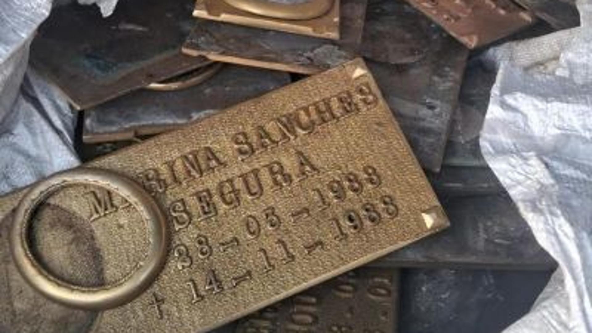 Gcm Frustra Furto De Placas De Bronze Em Cemitério De São Bernardo E Prende Mulher Em Flagrante