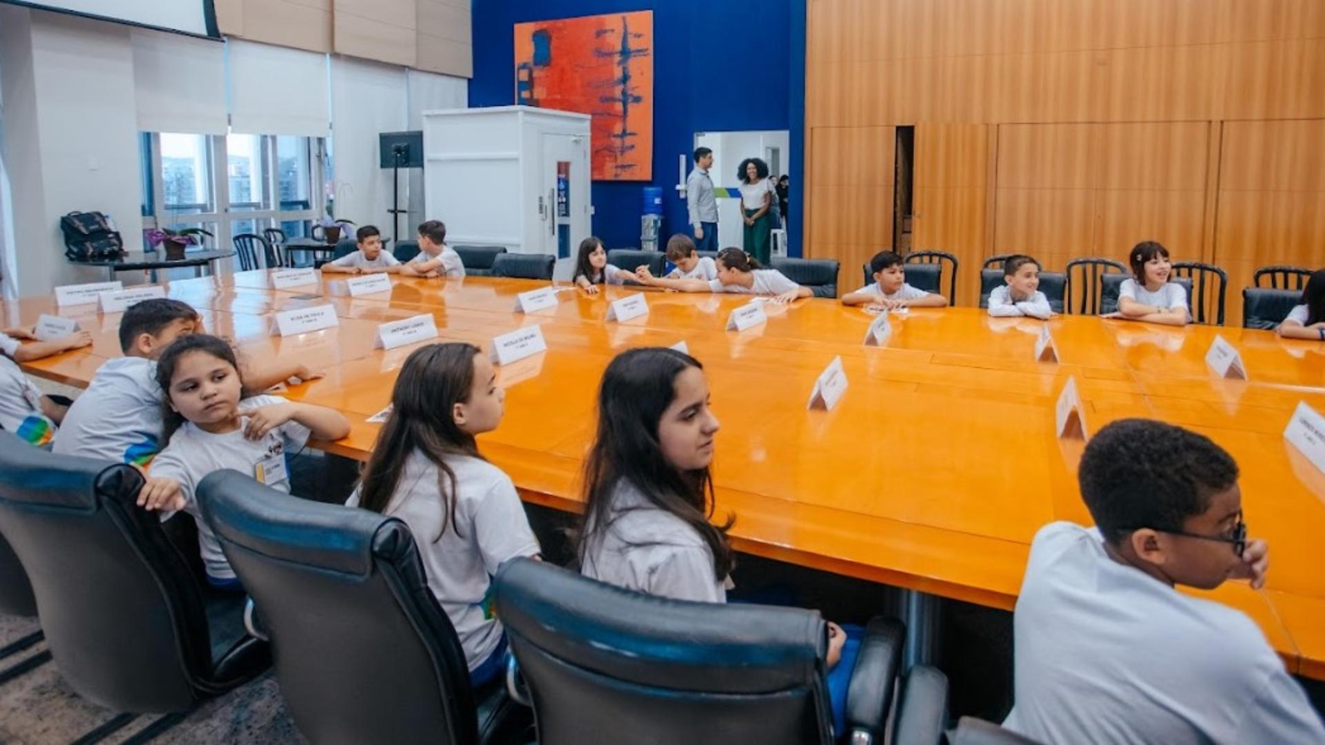 São Bernardo: Crianças No Comando Da Cidade