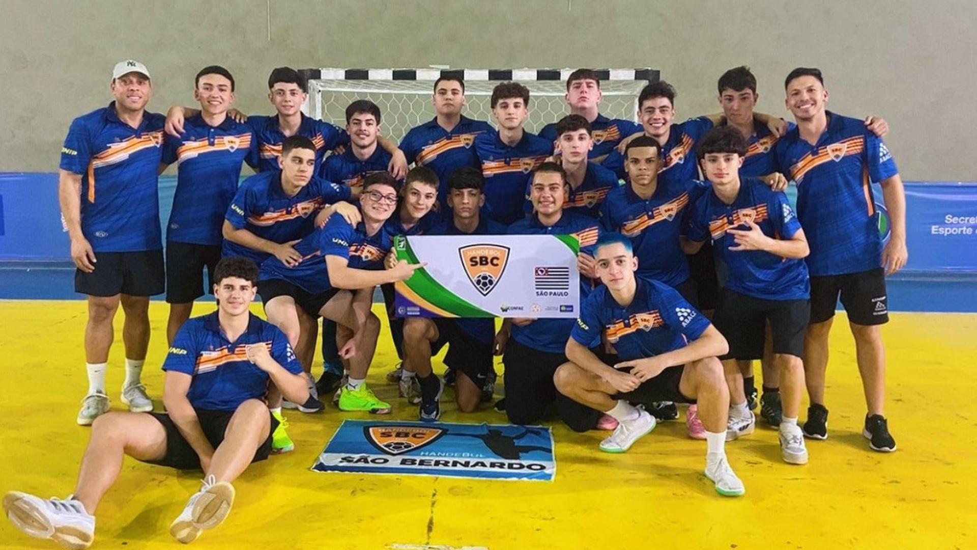 São Bernardo Domina O Brasileiro De Handebol