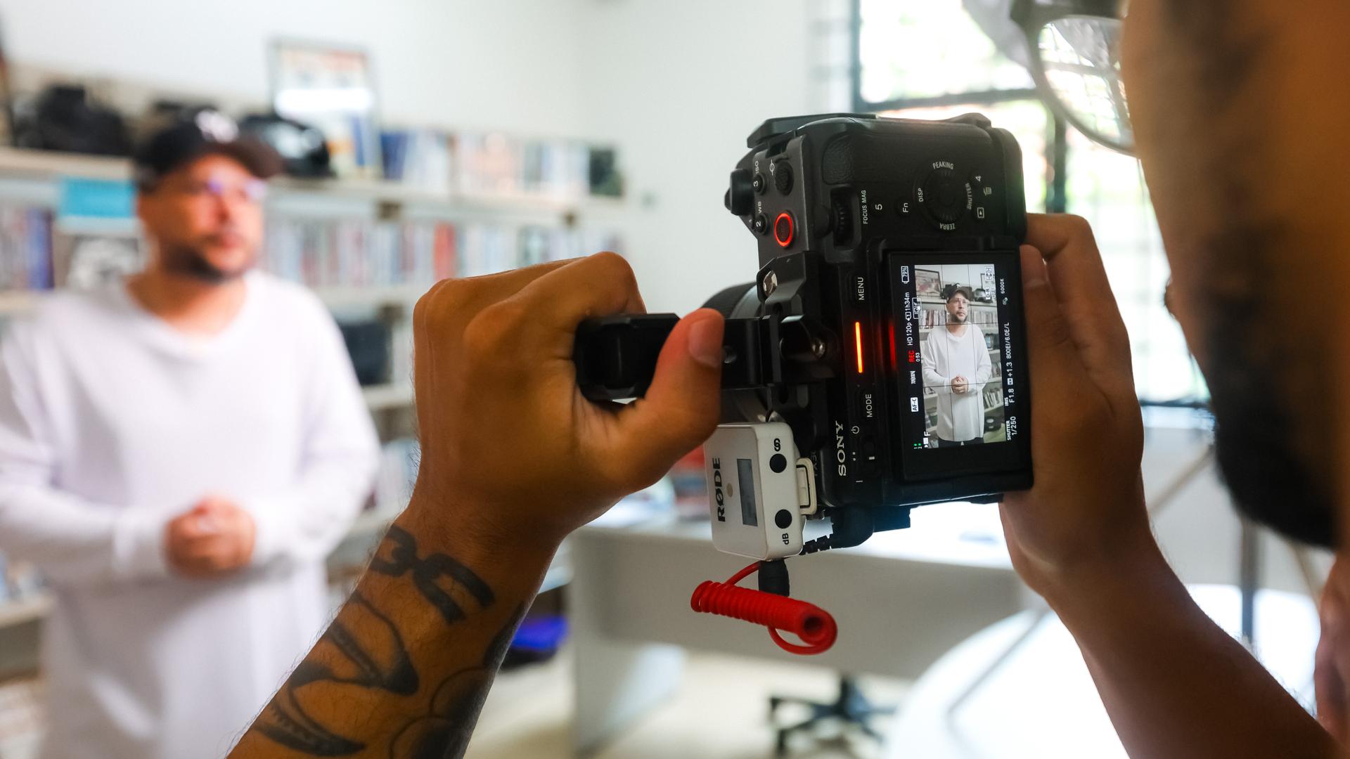 Quer uma carreira no audiovisual? São Bernardo oferece 120 vagas gratuitas!