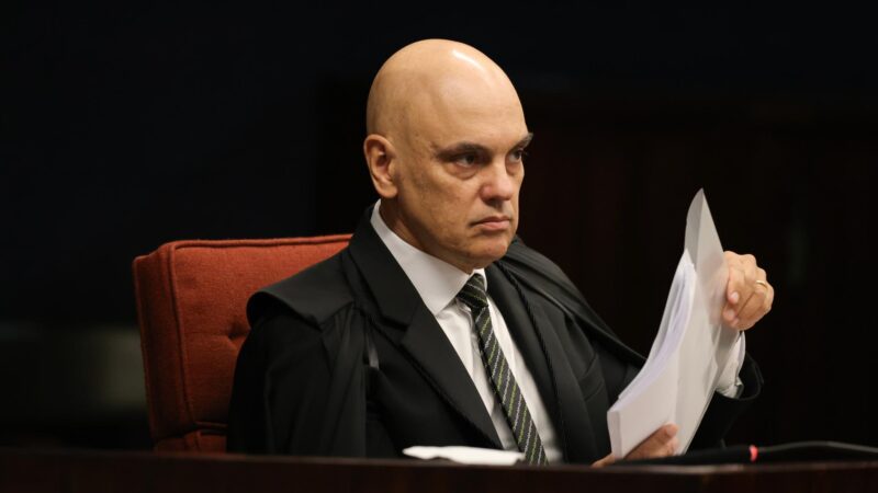 Advogado critica Fachin por agir como amigo de Moraes em decisão do STF