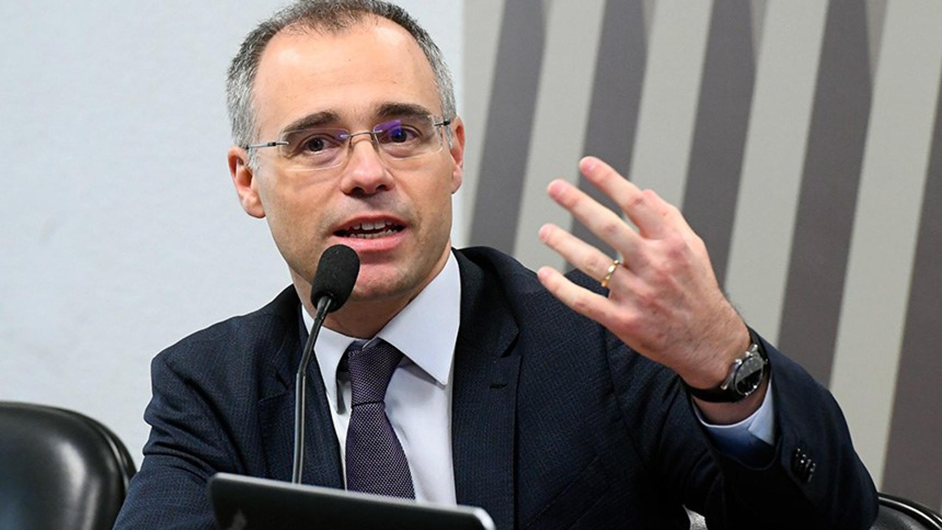 Mendonça libera PF para investigar caso Master com autonomia