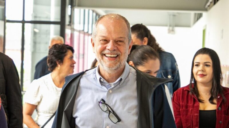 Falta de disciplina partidária e arrogância: Tite Campanella, prefeito de São Caetano, é expulso do PL