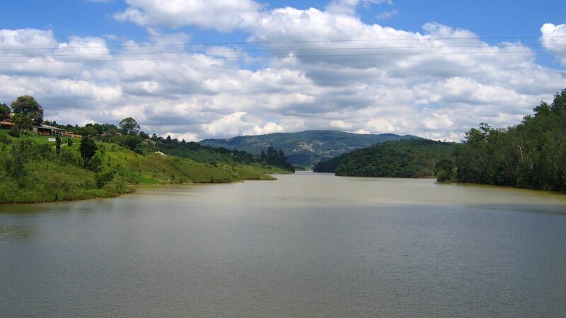 Nível baixo do Cantareira reduz limite de captação em julho