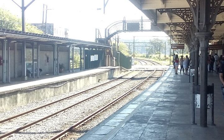 Quatro anos após anunciar reconstrução, CPTM abre licitação só para supervisão da nova estação de Rio Grande da Serra